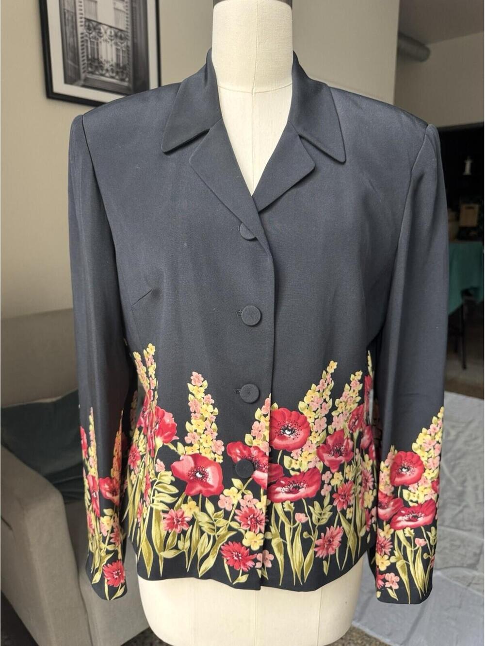 Katherine Kelly 100% Silk Blaser Top Blouse Sz 12 Or Large Black Red